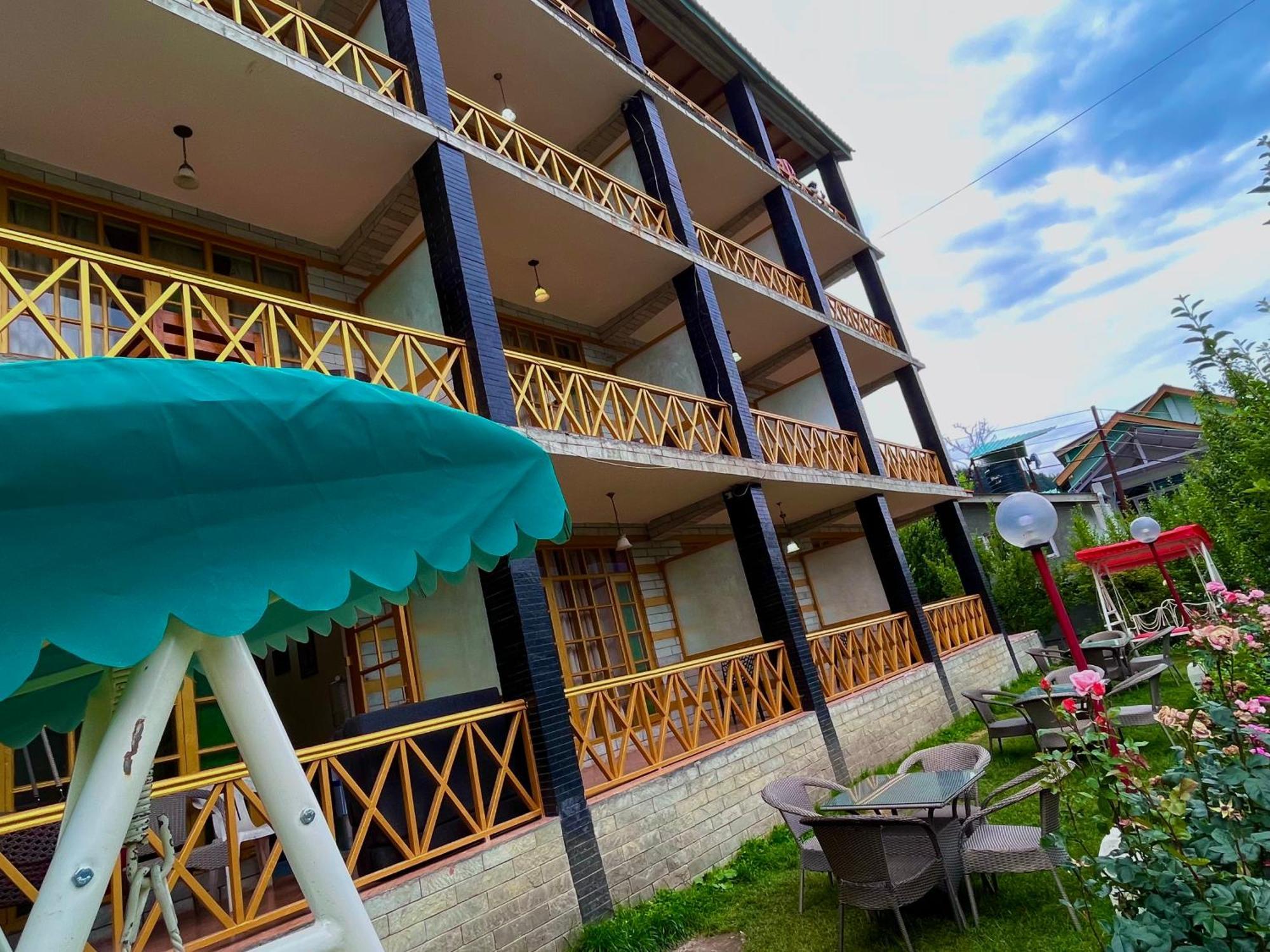 The Kempty Osasis - A Boutique Resort With Scenic Mountain View In Масурі Екстер'єр фото