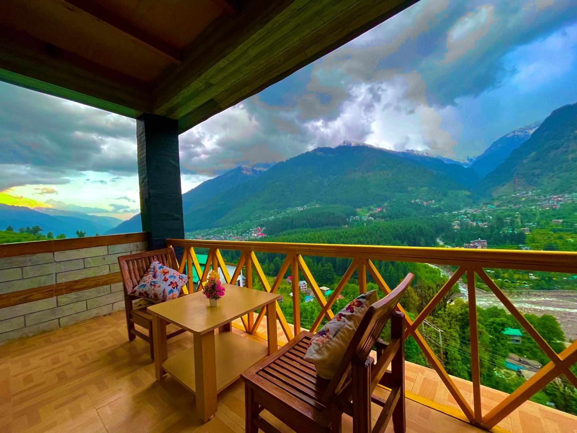 The Kempty Osasis - A Boutique Resort With Scenic Mountain View In Масурі Екстер'єр фото