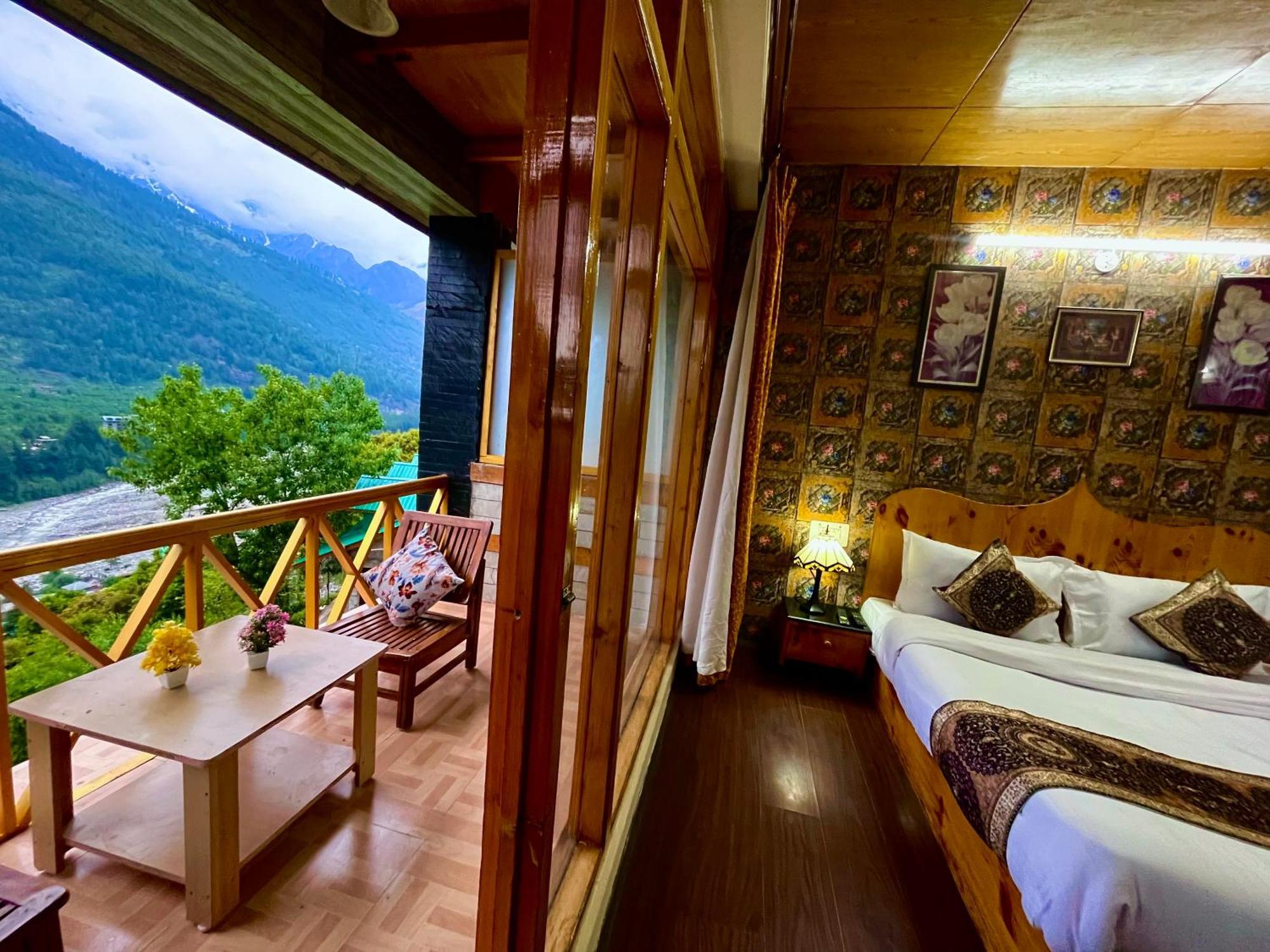 The Kempty Osasis - A Boutique Resort With Scenic Mountain View In Масурі Екстер'єр фото